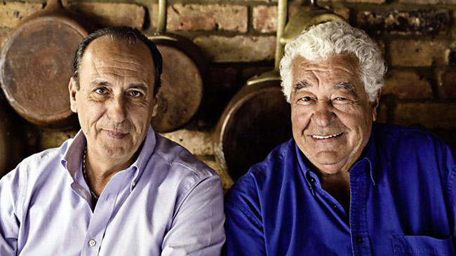 Gennaro Contaldo e Antonio Carluccio in Two Greedy Italians