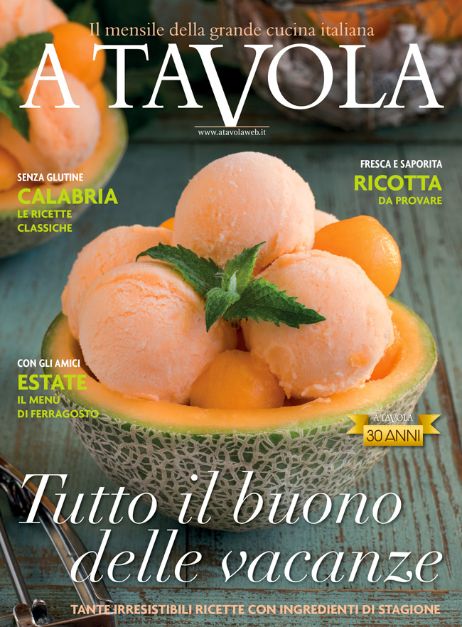 Copertina A Tavola, Agosto 2017, pizza fritta, ricette calabre, Calabria, senza glutine, ricotta 