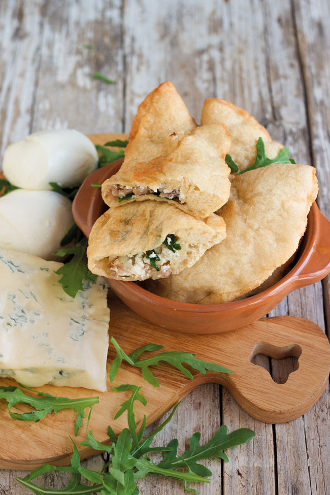 A Tavola Agosto 2017 pizza fritta 
