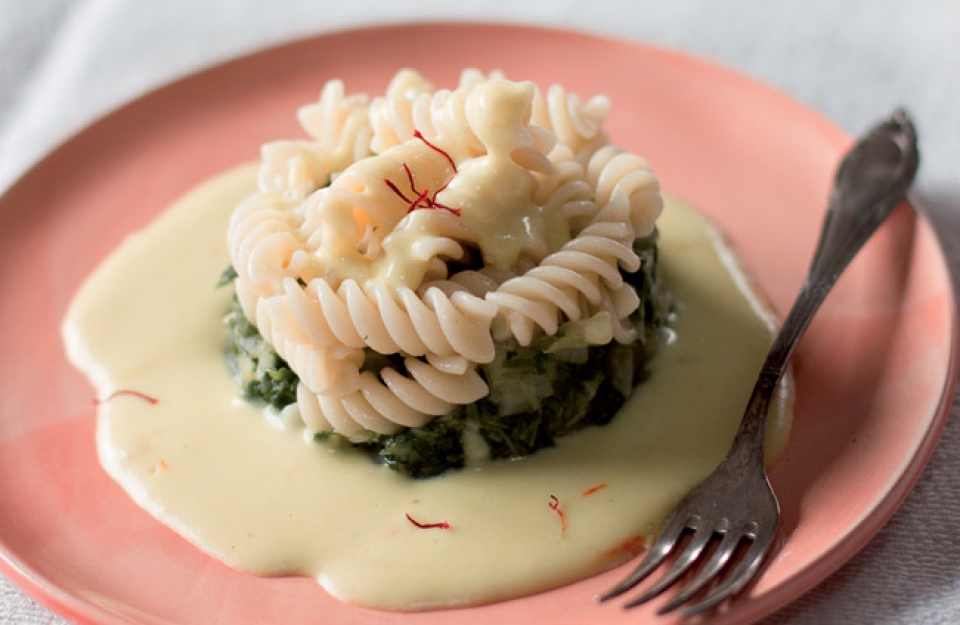 Fusilli con bietole e crema di pecorino