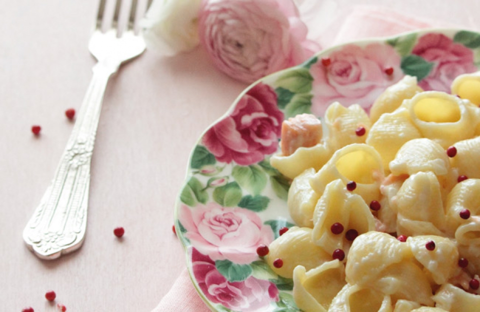 Conchiglie salmone, vodka e pepe rosa